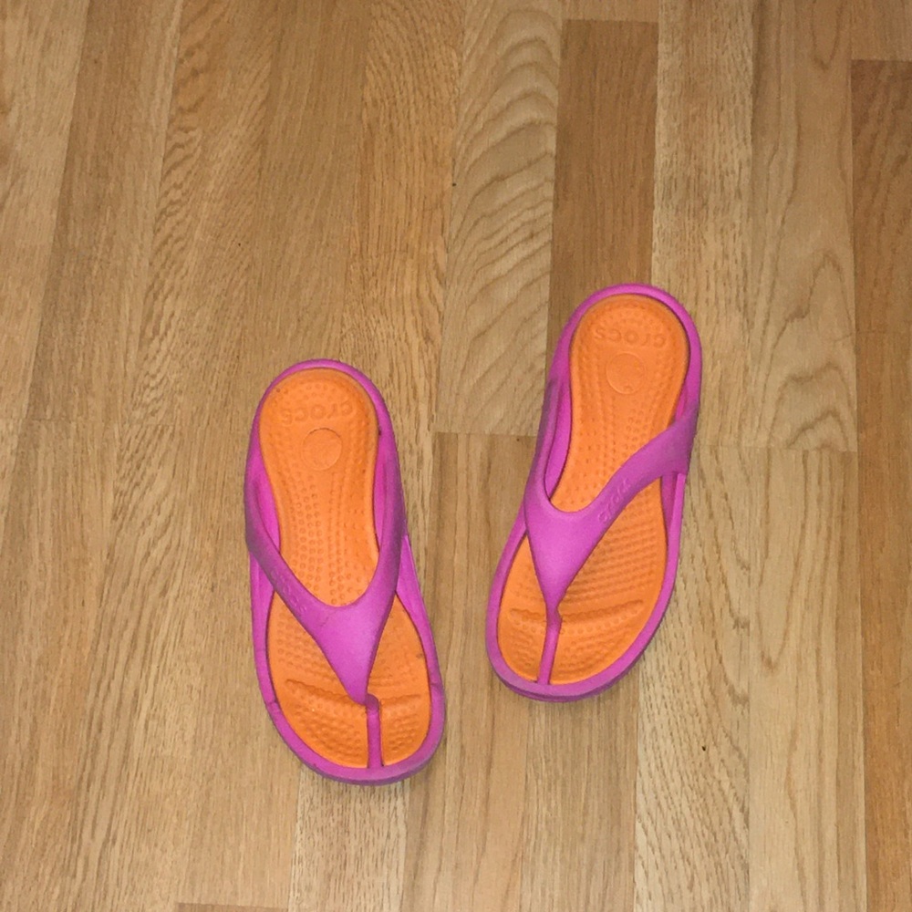 Crocs - Picture 2 of 5